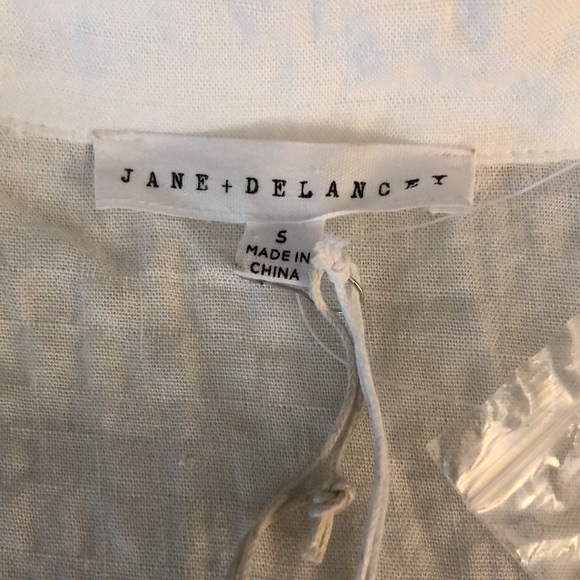 Womens blouse by Jane & Delancey - Picture 3 of 5